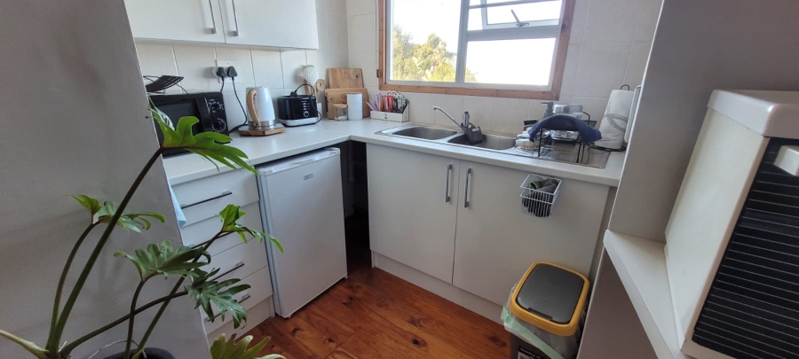 To Let 4 Bedroom Property for Rent in Tergniet Western Cape